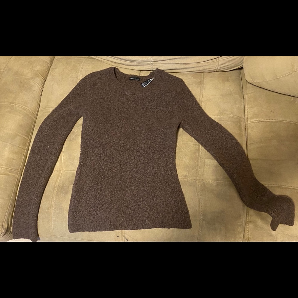 Nods international super comfy brown sweater